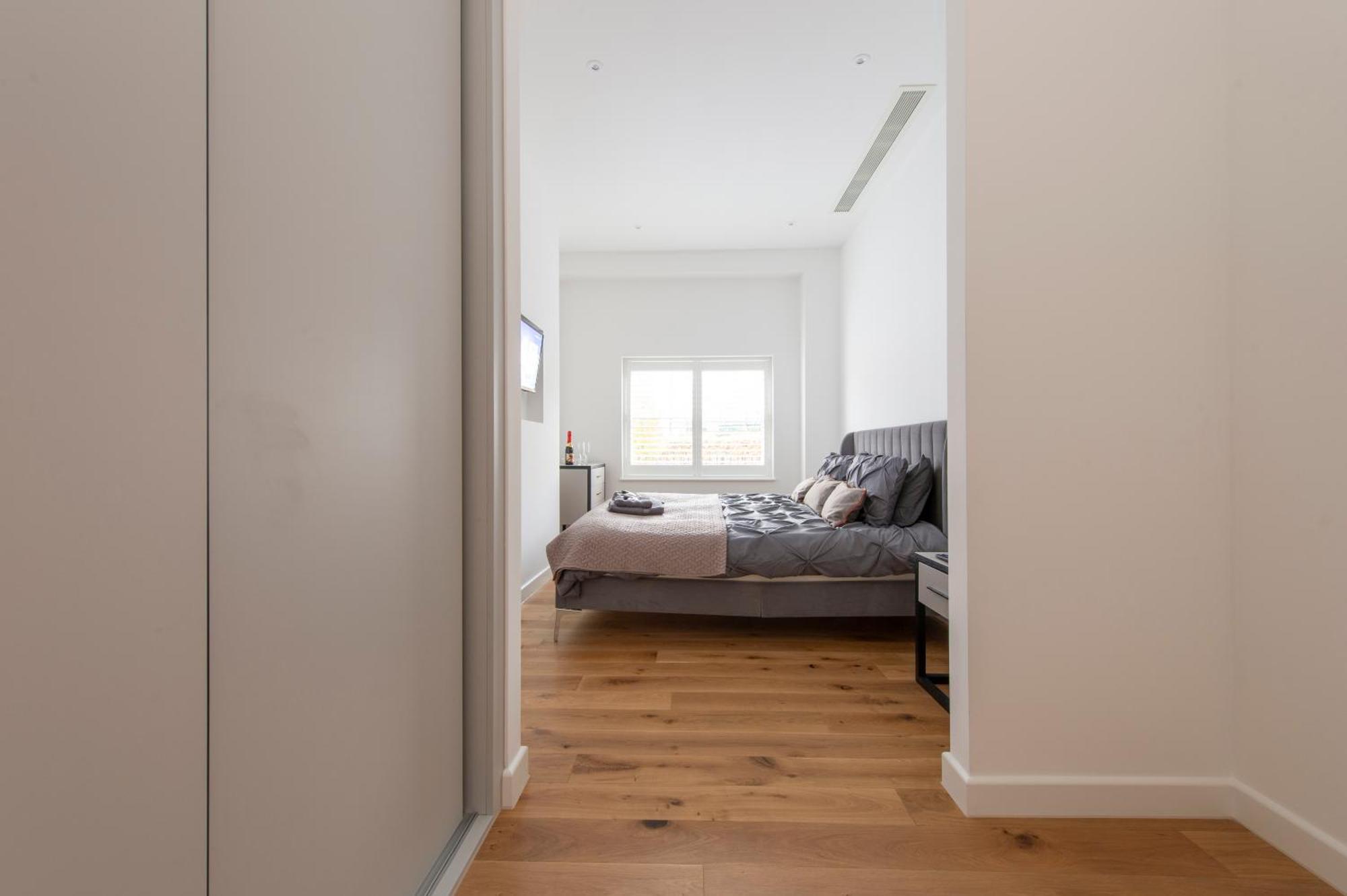 לונדון Exquisite 3Br Duplex Period Conversion, Air-Con & Amenities מראה חיצוני תמונה