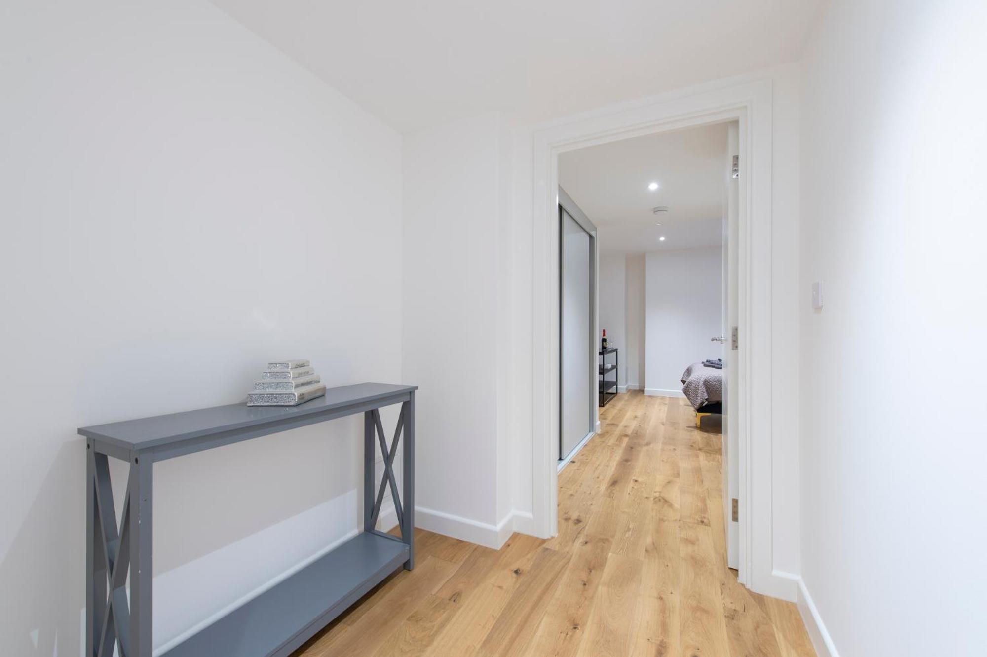 לונדון Exquisite 3Br Duplex Period Conversion, Air-Con & Amenities מראה חיצוני תמונה